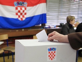 Референдум в Хорватии 22 января 2012 года. Фото (c)AFP Референдум в Хорватии 22 января 2012 года. Фото (c)AFP