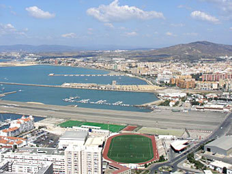 Гибралтар. Фото с сайта wikipedia.org, пользователя Kexbox Гибралтар. Фото с сайта wikipedia.org, пользователя Kexbox