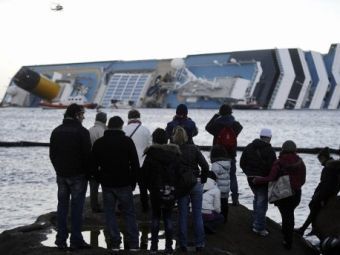 'Коста Конкордиа'. Фото ©AFP 'Коста Конкордиа'. Фото ©AFP