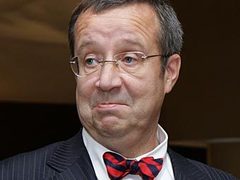 Эстония наградит Буша-младшего за расширение НАТО