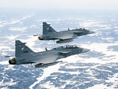 JAS 39 Gripen. ���� �����-������ Saab