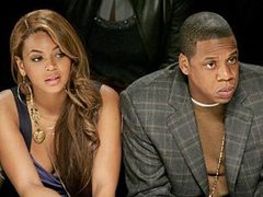 ������� � Jay-Z ������ ������������� ��� ������ // ���-������ ������� � �� ������ ����� Jay-Z ������ ������������� ��� ����� ������������� ������, ��� ���� ������ (Blue Ivy Carter). ��� ������ Blue Ivy Carter ������� ������������ �������� ��������� ���������, ������ ��� �����, �������, ������ � ��� �����. �������� ��������� � ������ ������������.