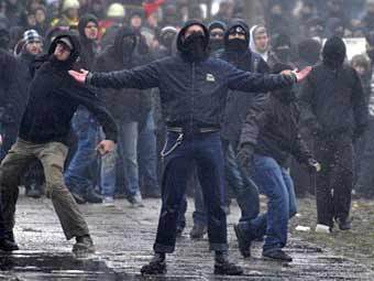Блокада неонацистского марша 19 февраля 2011 года в Дрездене. Фото ©AFP
