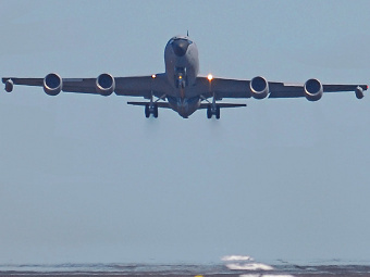 KC-135R ��� ���������. ���� � ����� xairforces.net