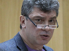 Суд прекратил уголовное дело против Бориса Немцова