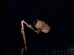 ��� �� ����������� ������������� Dragon � ����� ���. ���� NASA