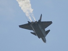 J-20. ���� � ����� chinesemilitaryreview.blogspot.com