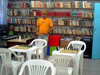 Библиотека одного из бразильских исправительных учреждений. Фото с сайта www.chessbase.com Библиотека одного из бразильских исправительных учреждений. Фото с сайта www.chessbase.com