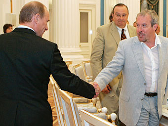 Владимир Путин и Андрей Макаревич. Фото из Архива РИА Новости, Дмитрий Астахов
