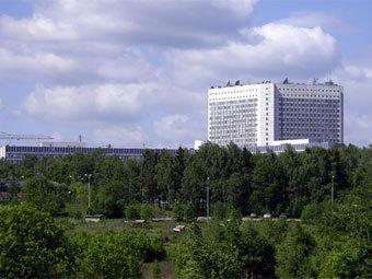Вид на здание СВР. Фото с сайта onfoot.ru