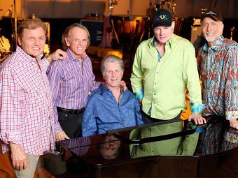 The Beach Boys продолжат гастролировать без Брайана Уилсона