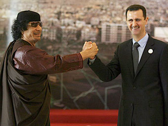 Муаммар Каддафи и Башар Асад, 2008 год. Архивное фото (c)AFP Муаммар Каддафи и Башар Асад, 2008 год. Архивное фото (c)AFP