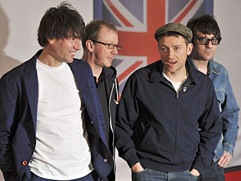 Группа Blur передумала прекращать концерты