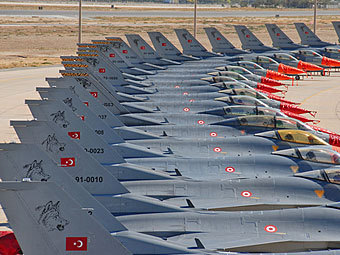 F-16. Фото пресс-службы ВВС Турции F-16. Фото пресс-службы ВВС Турции