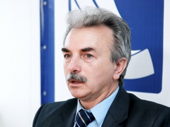 В КС Латвии предложили провести референдум о переходе на евро В КС Латвии предложили провести референдум о переходе на евро