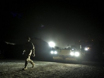 Военнослужащий НАТО в Афганистане. Архивное фото (c)AFP Военнослужащий НАТО в Афганистане. Архивное фото (c)AFP
