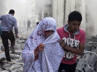 Эвакуация жителей Алеппо. Архивное фото (c)AFP Эвакуация жителей Алеппо. Архивное фото (c)AFP