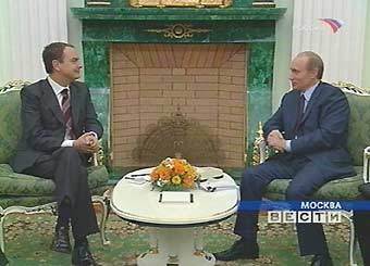 Владимир Путин и Хосе Луис Родригес Сапатеро. Кадр телеканала ''Россия''