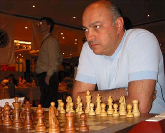  .   chessbase