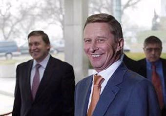       .  Reuters, 12.01.2005