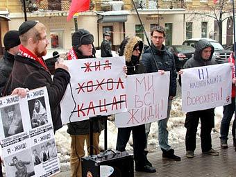https://img.lenta.ru/news/2012/12/28/borotba/picture.jpg