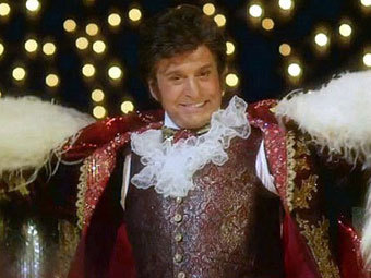 https://img.lenta.ru/news/2013/01/08/liberace/picture.jpg